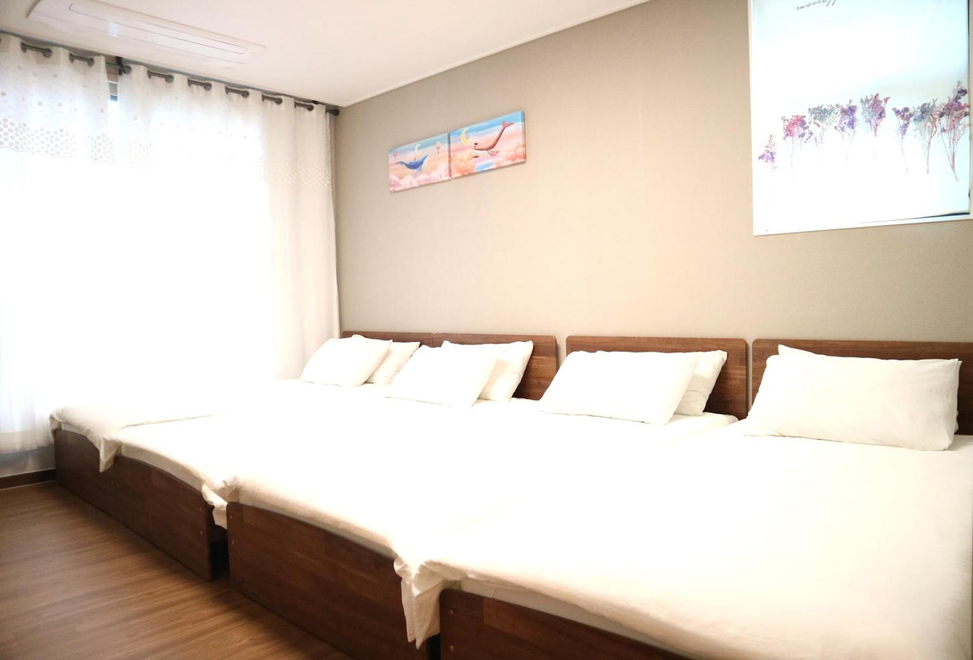 Incheon Airport Guest House King Экстерьер фото